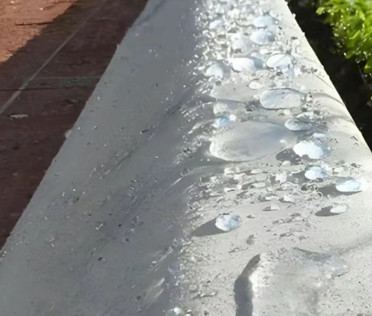 冯坡镇硅烷浸渍涂料在混凝土保护中的应用